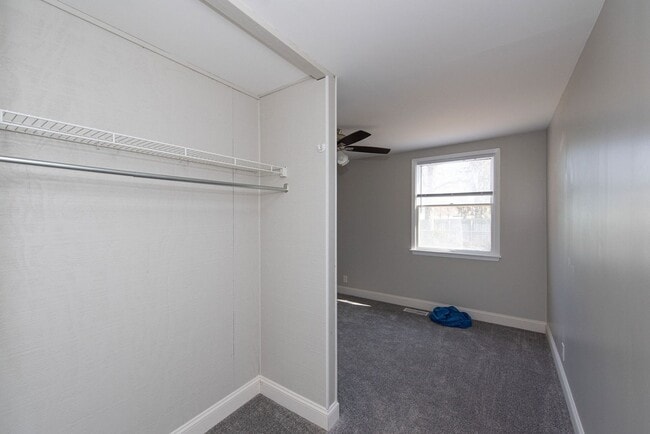 Building Photo - ANDERSON TWP- Cozy and clean 3 bed 2 bath ...
