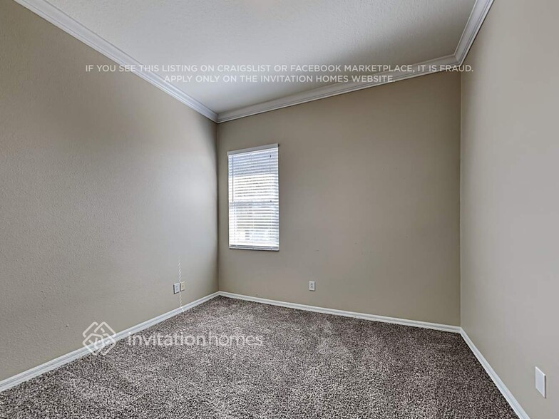 Building Photo - 136 Lombard Cir