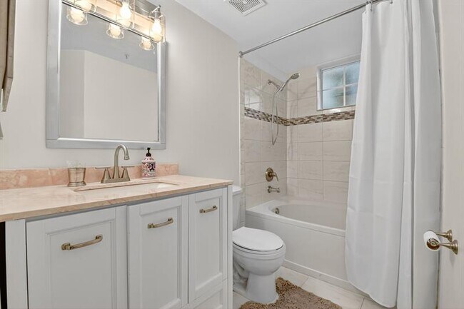 Building Photo - 3212 Tuscany Way