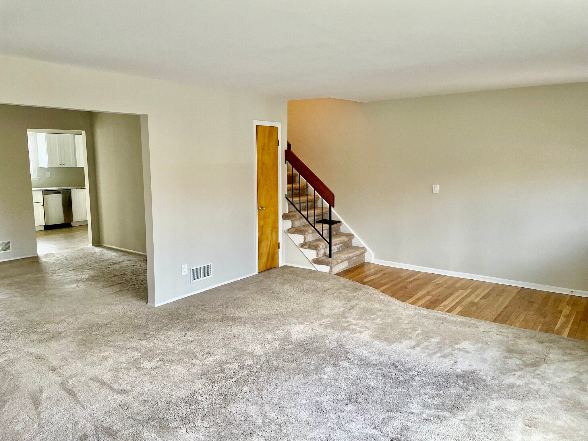 Building Photo - 38 Park St