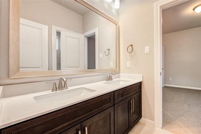 Building Photo - 4209 Colony Pines Ln