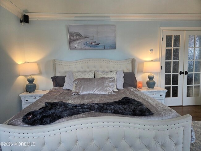 Building Photo - 1518 Laguna Dr