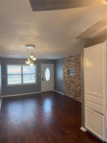 Building Photo - 13729 Birchlawn Dr