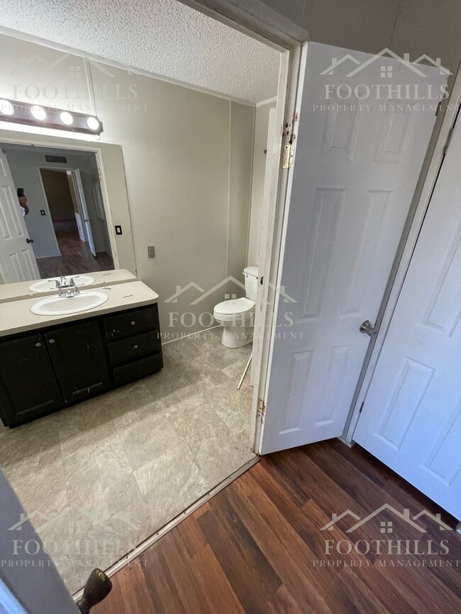 Building Photo - 2-Bed/2-Bath Mobile Home with Outdoor Deck...