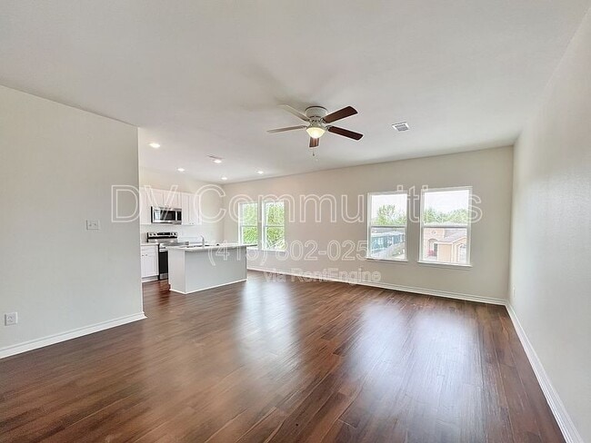 Building Photo - 906 Boyd Ct