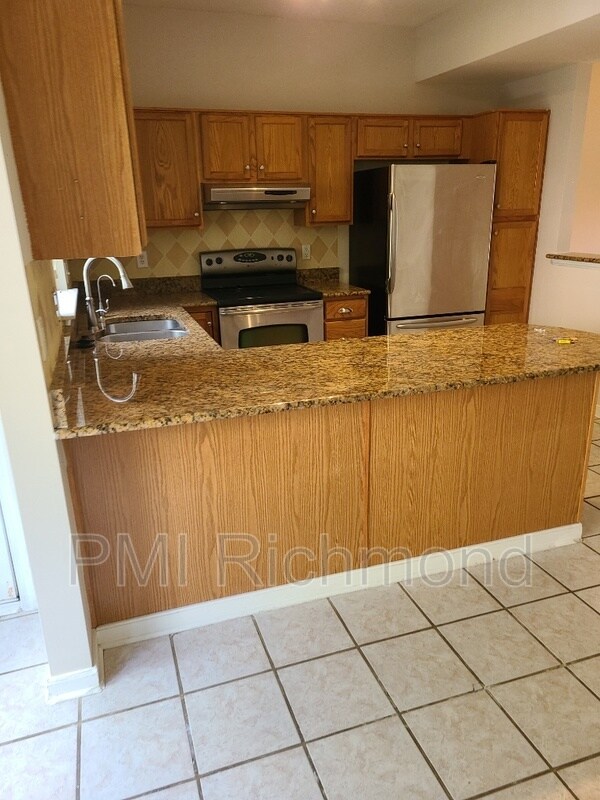 Building Photo - 2539 Mountain Ash Cir