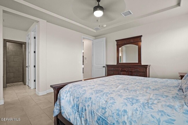 Building Photo - 13183 Emerald Isle St