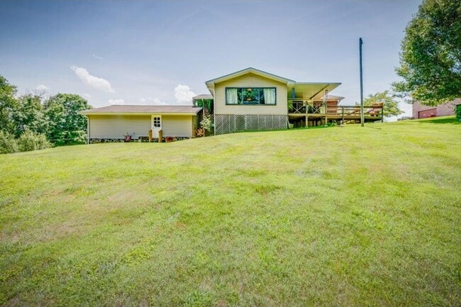 Building Photo - 228 Mark Dr