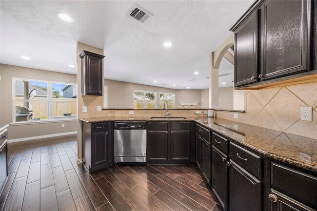 Building Photo - 8615 Gander Bayshore Ln