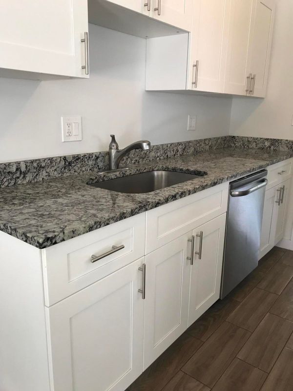 Building Photo - 824 Winters St