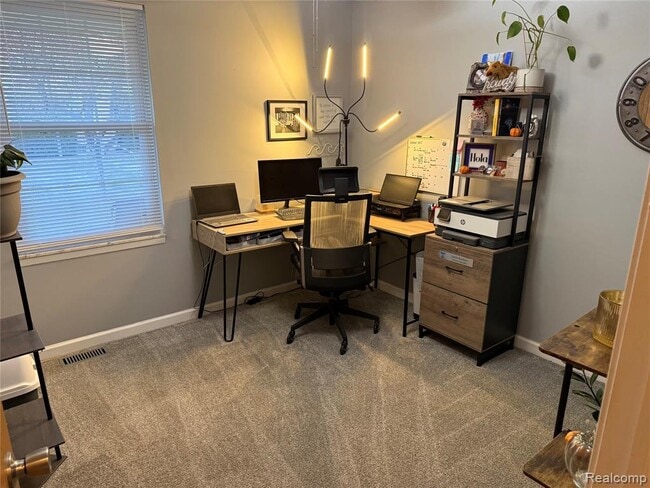 Building Photo - 15870 Charleston Dr