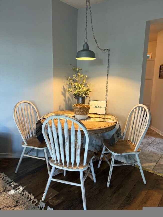 Building Photo - 104 Timberwood Ln