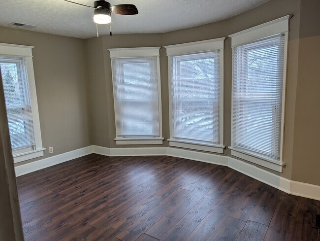 Building Photo - 3308 Central Ave