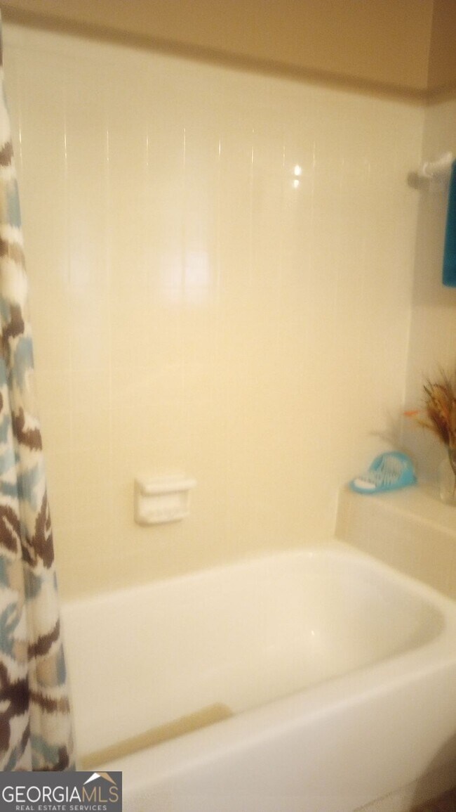 Building Photo - 1601 Dillwood Ct