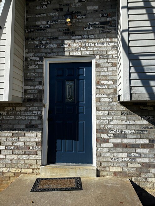 Building Photo - 5015 Abbydale Ct