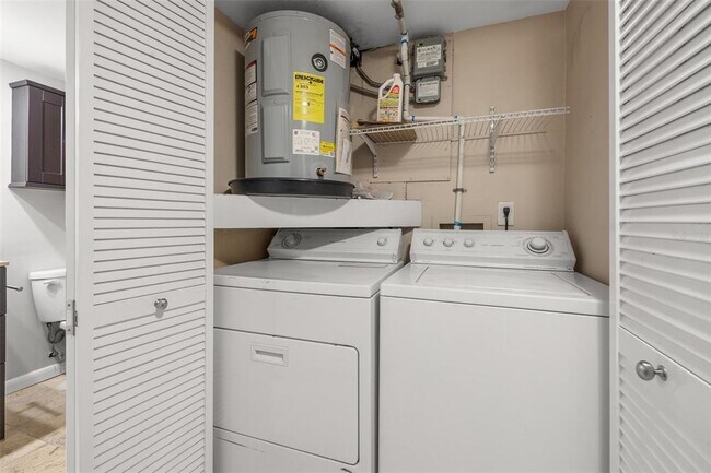 Building Photo - 3038 Eastland Blvd