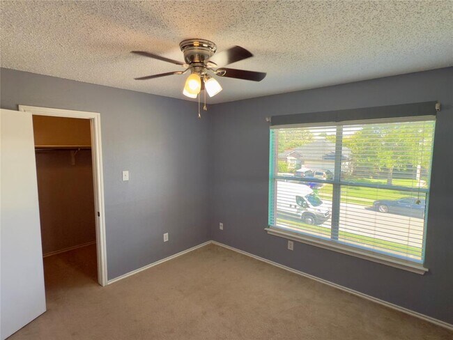 Building Photo - 3640 Bass Loop