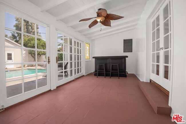 Building Photo - 4900 Ethel Ave