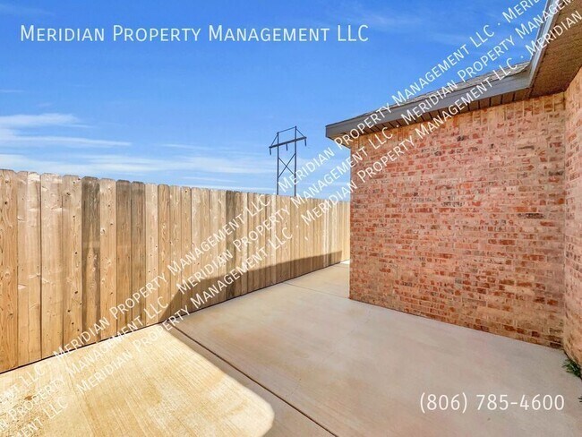 Building Photo - 5825 Urbana Pl