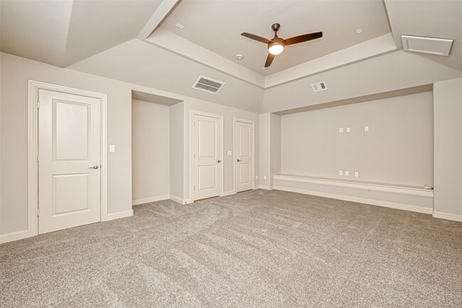 Building Photo - 5811 Kiam St