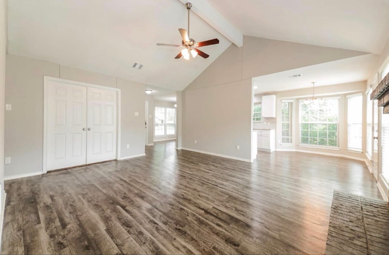 Building Photo - 611 Hanover Dr