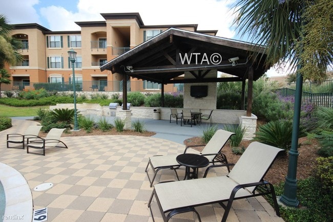 Building Photo - 2914 Olmos Creek Dr