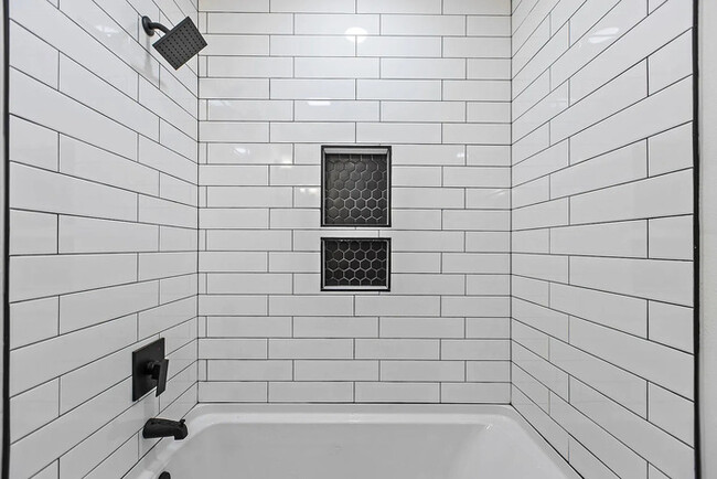 Building Photo - Earn Wealth While Leasing - Like a Homeowner - Lease to Own