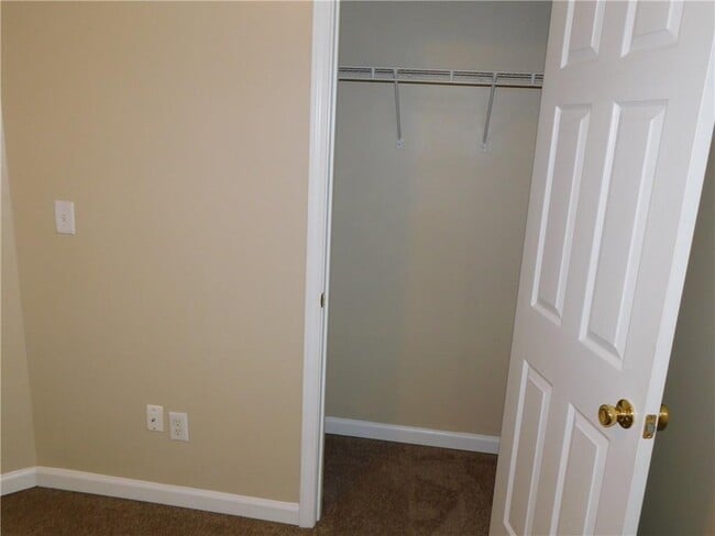 Building Photo - 2379 Tullamore Cir