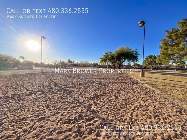 Building Photo - 9276 E Sutton Dr