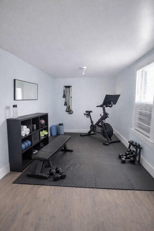 Building Photo - 15 Charlotte St