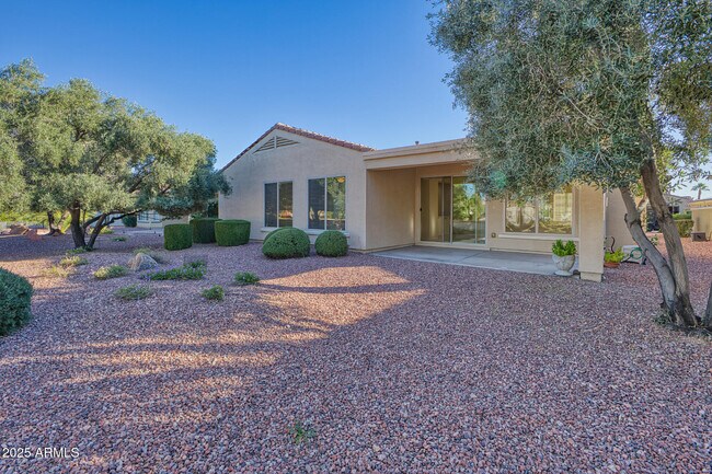 Building Photo - 13516 W Nogales Dr