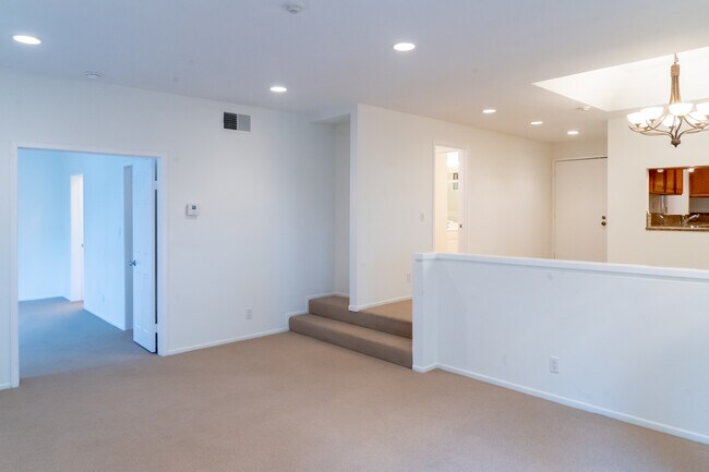 Building Photo - 1133 9th St