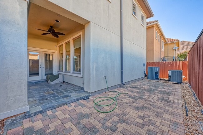 Building Photo - 7619 Pine Ridge Terrace Rd