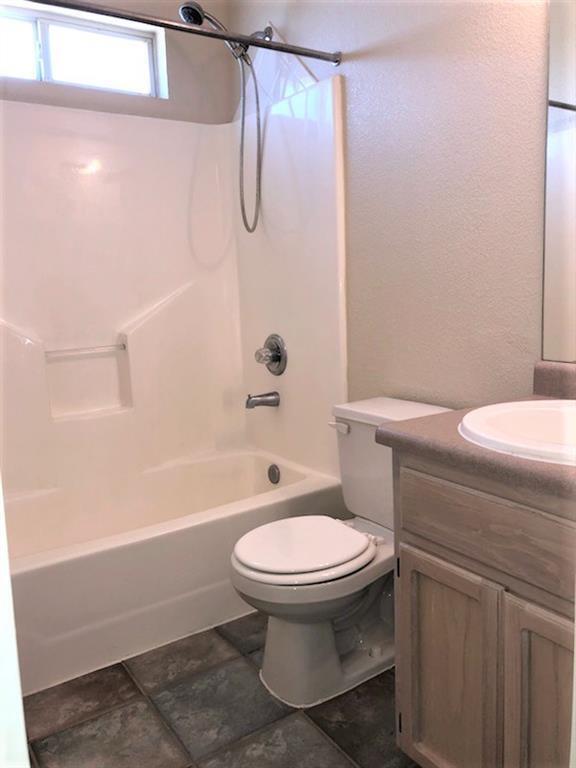 Building Photo - 3052 Tierra Humeda Dr