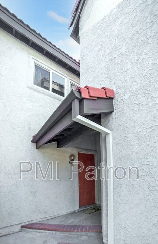 Building Photo - 11802 Los Alisos Cir