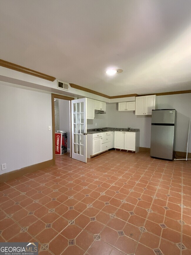 Building Photo - 5600 Sugar Crossing Dr