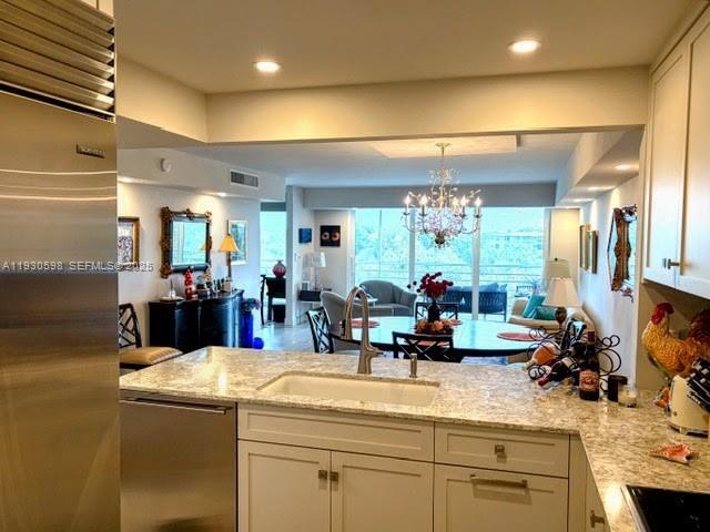 Building Photo - 806 Cypress Grove Ln