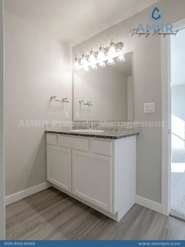 Building Photo - 7216 E County Rd 99