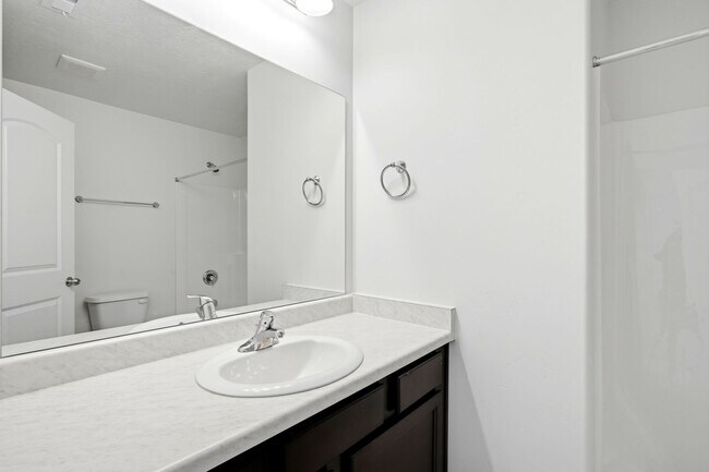 Building Photo - 1627 W Talus Rdg Dr