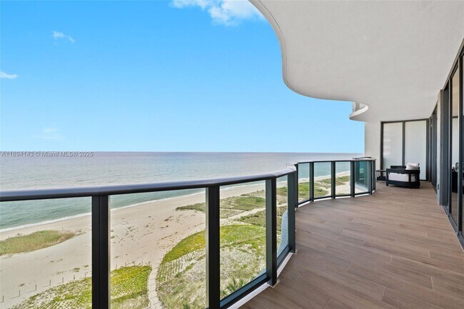 Building Photo - 900 N Ocean Blvd