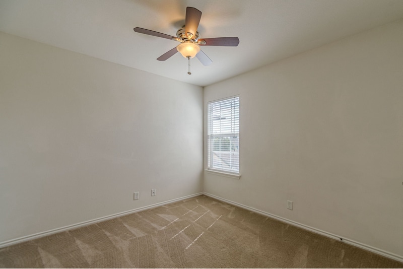 Building Photo - 403 McGarity