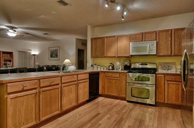Building Photo - 5518 Willow Bend Trail