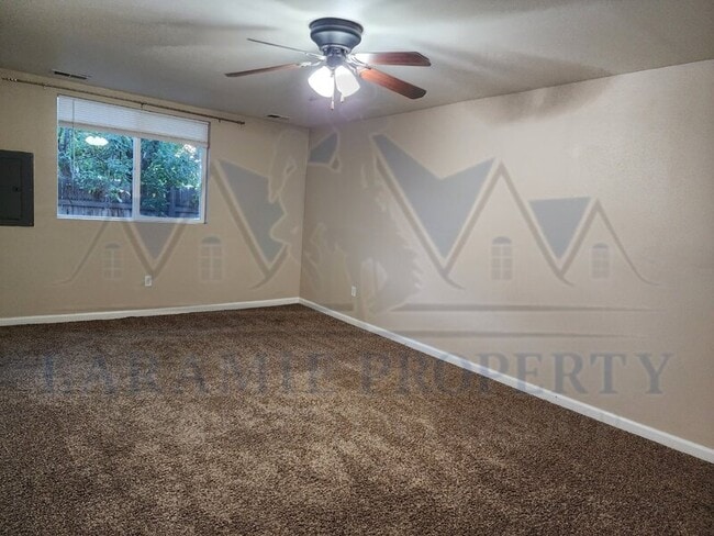 Building Photo - 1256 N 6th St