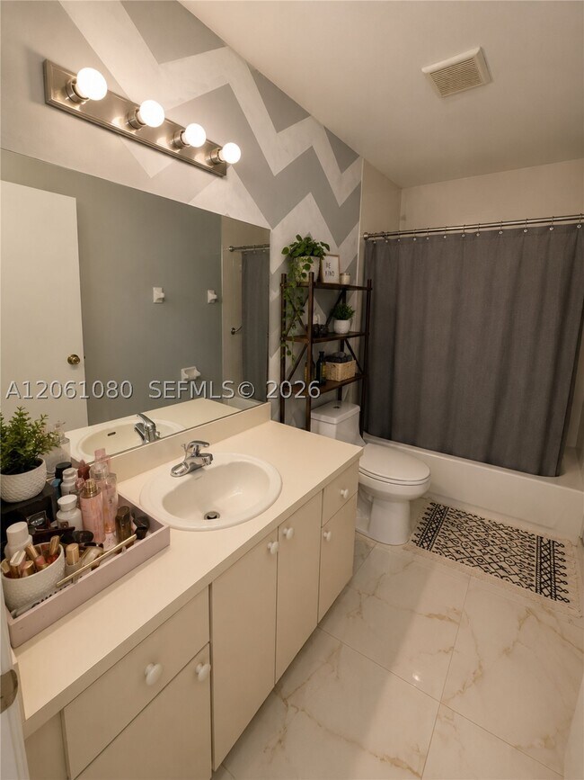 Building Photo - 8688 SW 158th Pl