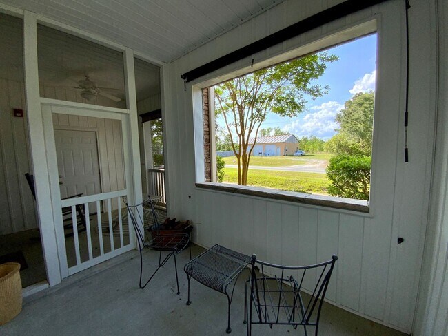Building Photo - Furnished 3 bedroom 3 bath Condo - Flexible Term lease - Topsail Landing Community