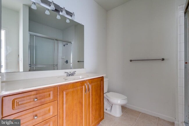 Building Photo - 12925 Centre Park Cir