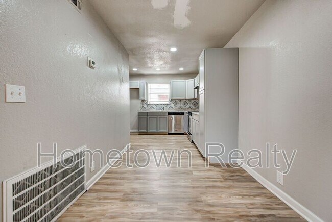 Building Photo - 8075 NW 23rd St