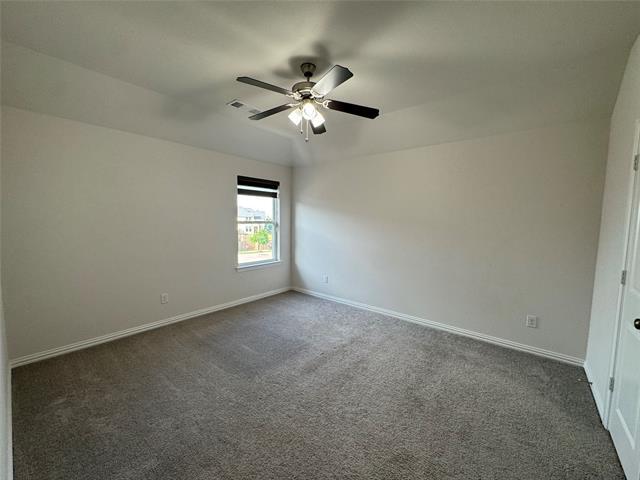 Building Photo - 633 Somerset Dr