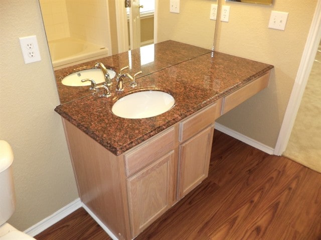 Building Photo - 1601 White Oak Rd