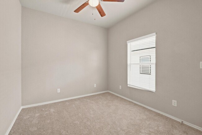 Building Photo - 7226 Briar Pl